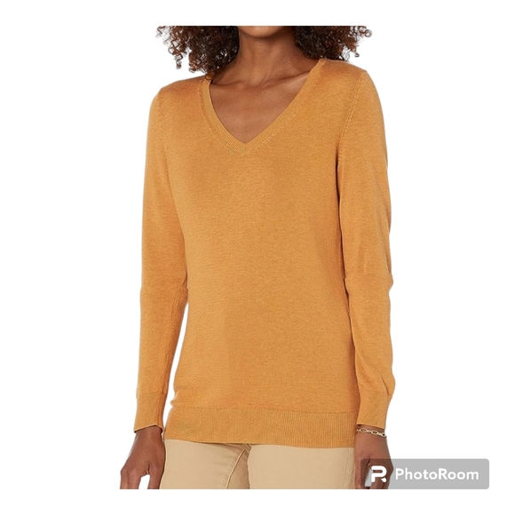 Amazon Essentials Sweaters - Amazon Essentials Classic Fit Light Weight V Neck Sweater Size XL